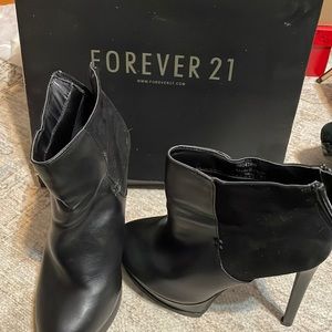 Forever 21 booties